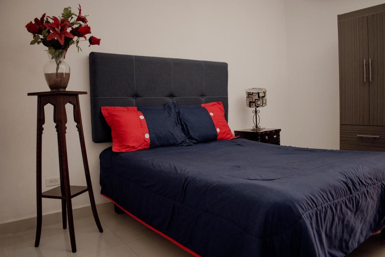 Suites Cervantes Chihuahua Luaran gambar